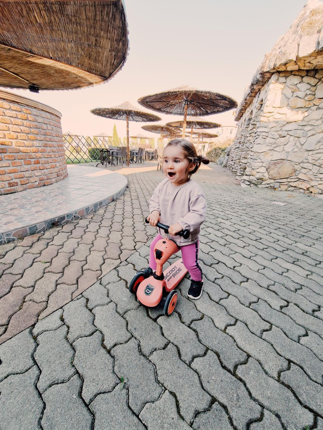 Scoot and Ride Highwaykick 1 Peach - Trotinet i guralica