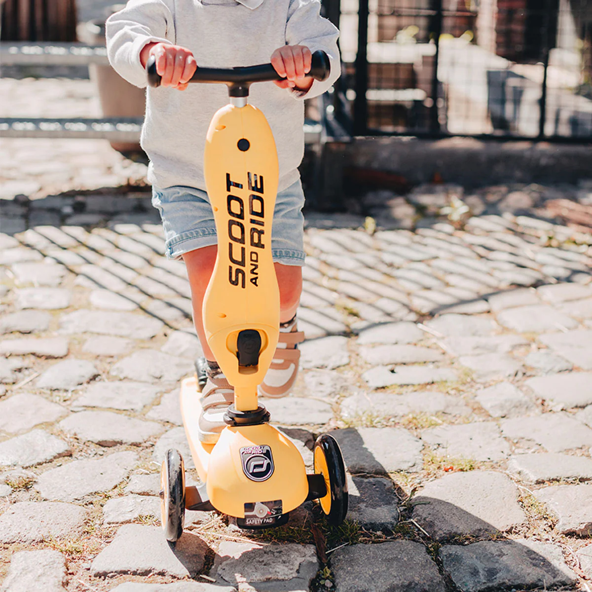 Scoot and Ride Highwaykick 1 Lemon - Trotinet i guralica