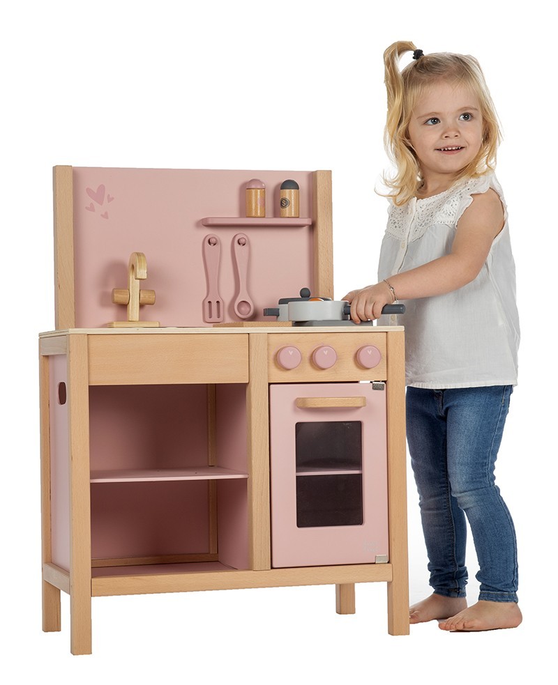 Drvena dječija kuhinja - pink Drvena dječija kuhinja - pink