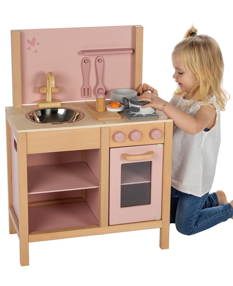 Drvena dječija kuhinja - pink Drvena dječija kuhinja - pink