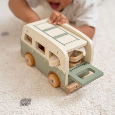 Little Dutch Drveni kamper + 4 drvene lutke Little Dutch Drveni kamper + 4 drvene lutke