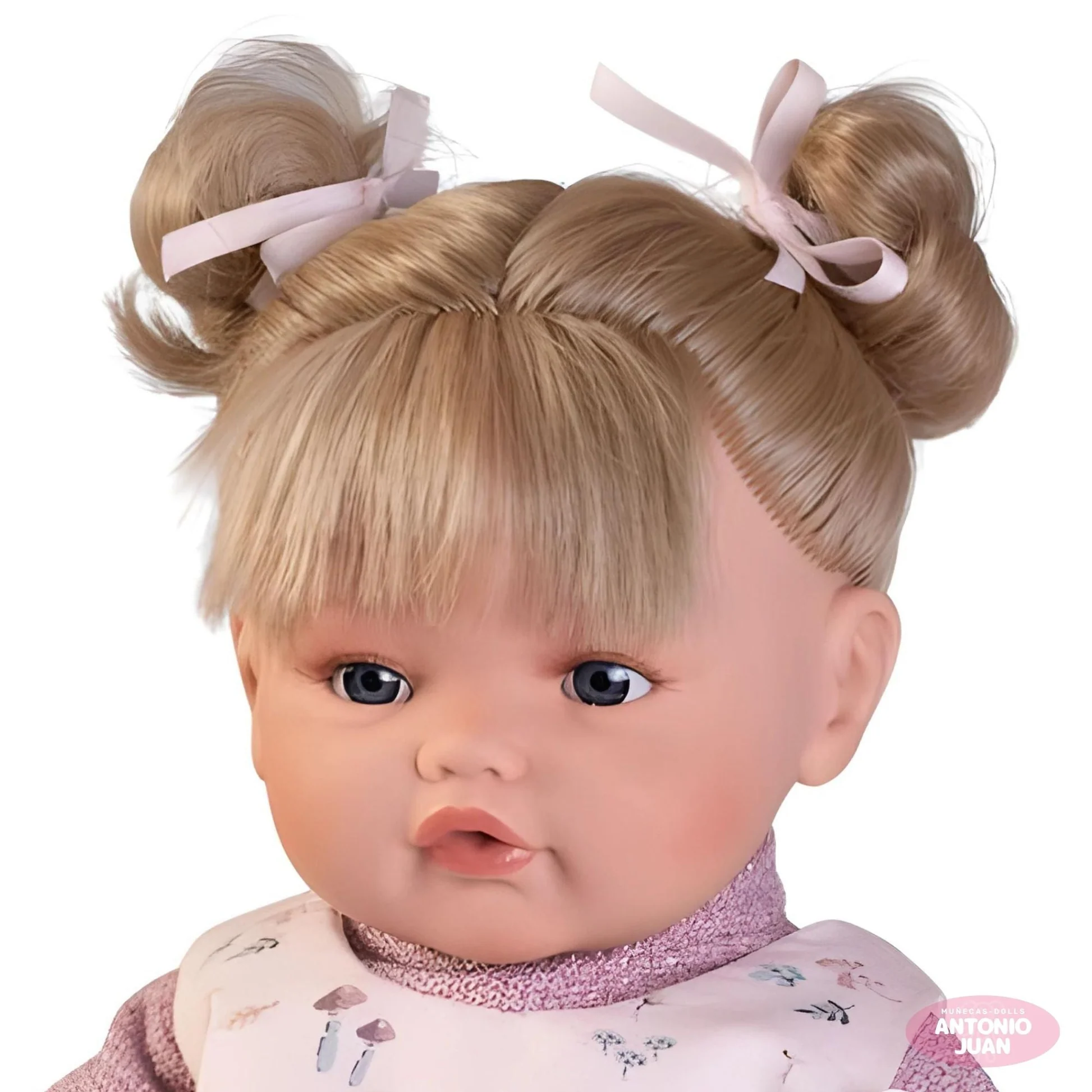 Antonio Juan lutka Beni u roze kombinezonu 42cm Antonio Juan lutka Beni u roze kombinezonu 42cm