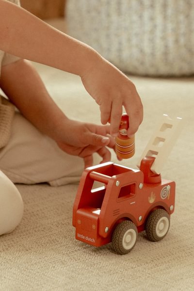 Little Dutch Drveno vatrogasno vozilo - Slika 4