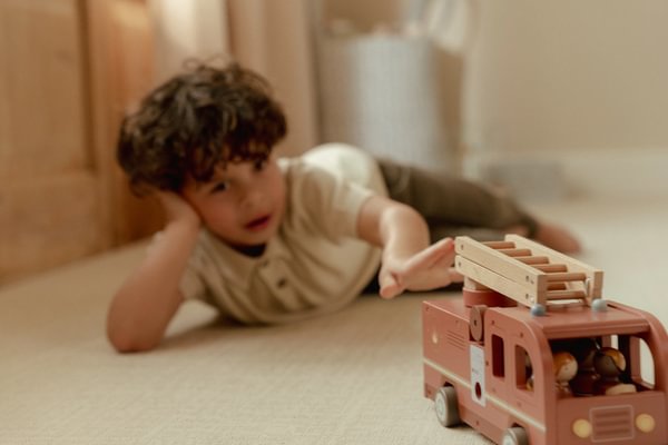 Little Dutch drveno Vatrogasno vozilo sa dodacima Little Dutch drveno Vatrogasno vozilo sa dodacima