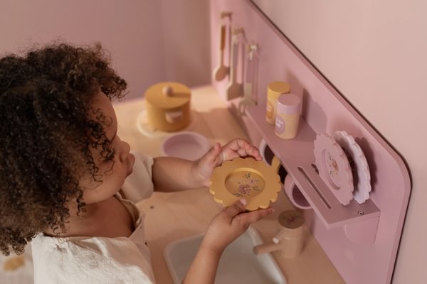 Little Dutch Drvena kuhinja za djecu - Pink Little Dutch Drvena kuhinja za djecu - Pink