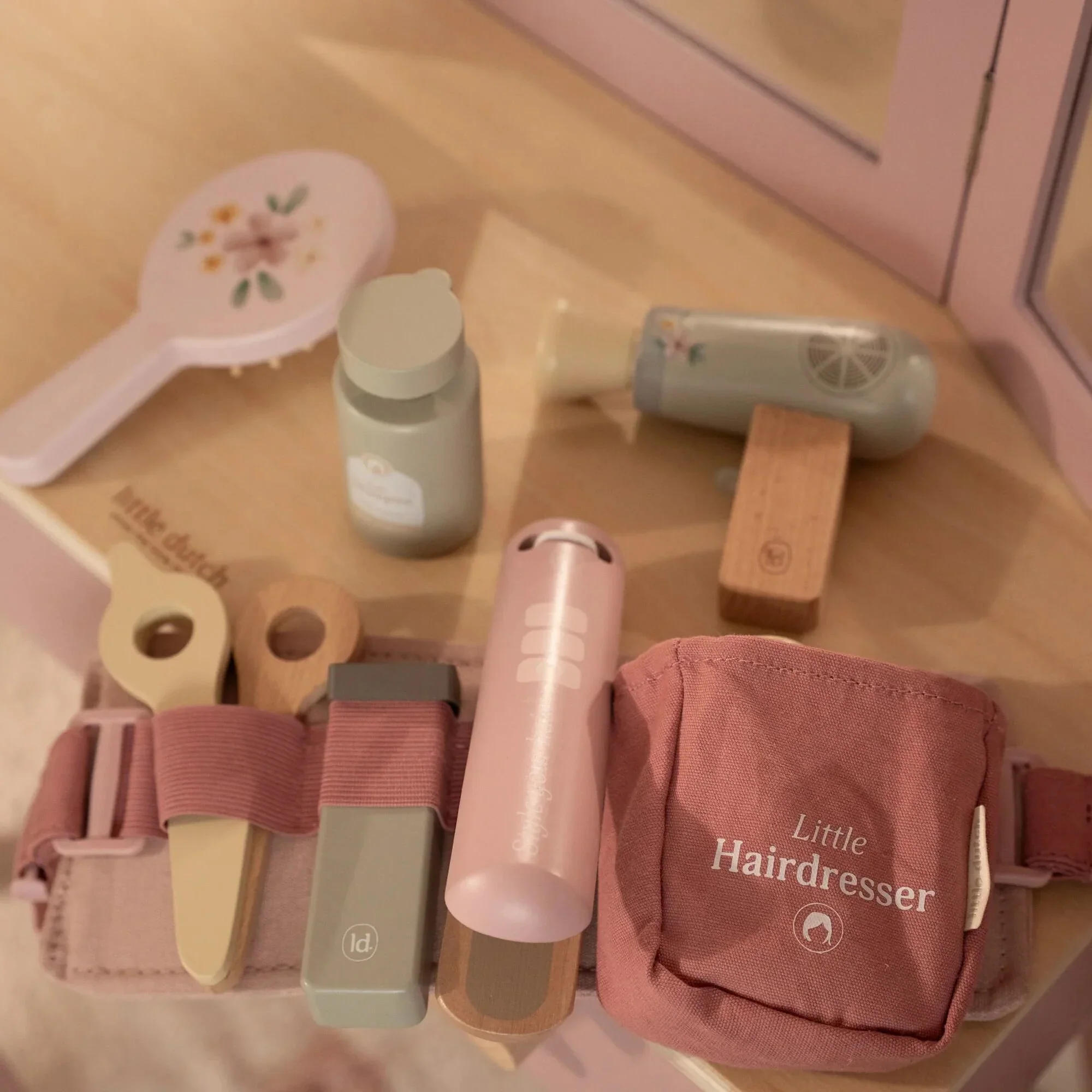 Little Dutch Frizerski set za igru - Pink - Slika 2